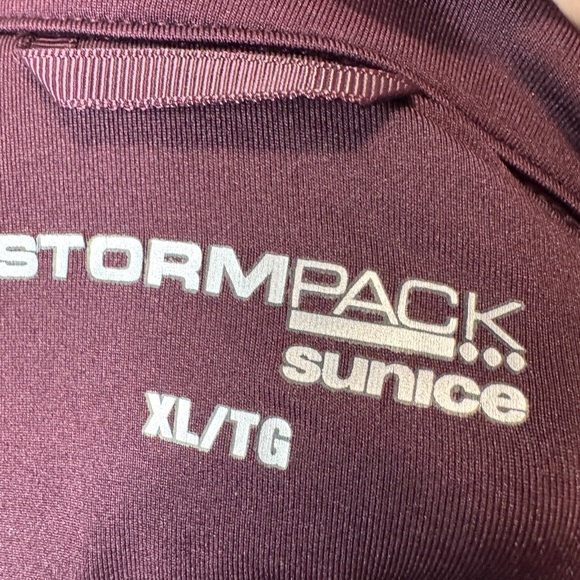 Sunice Stormpack Zip Jacket Burgundy - Picture 4 of 10